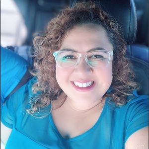 Meet your Posher, Mafer